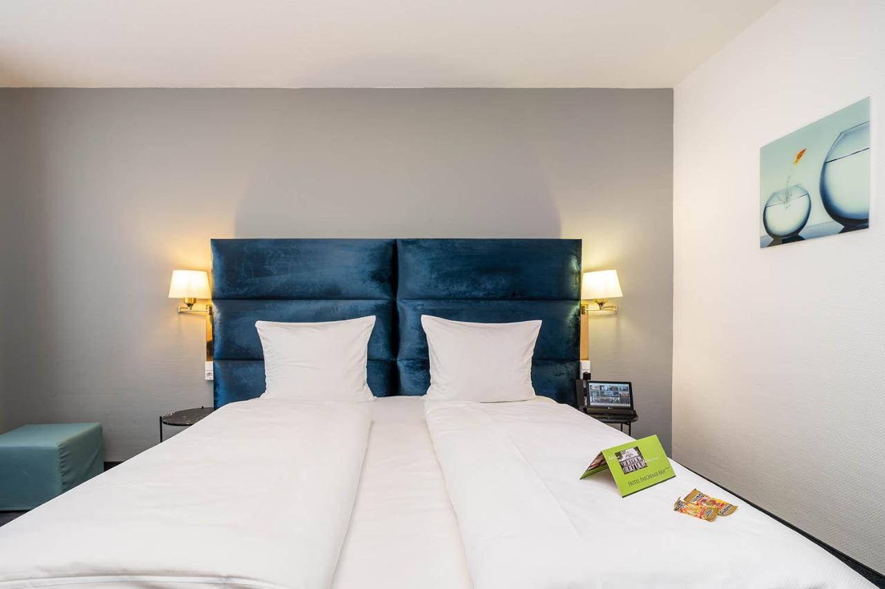 Hotel Frechener Hof Bagian luar foto