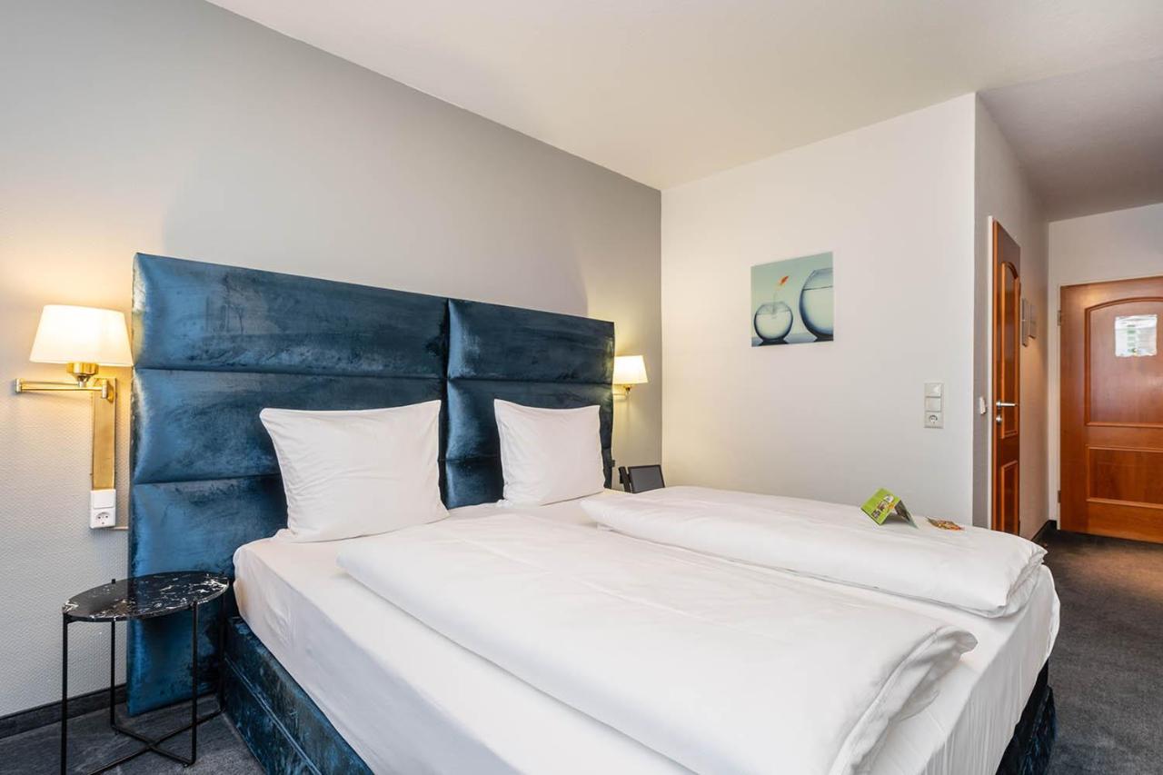 Hotel Frechener Hof Bagian luar foto