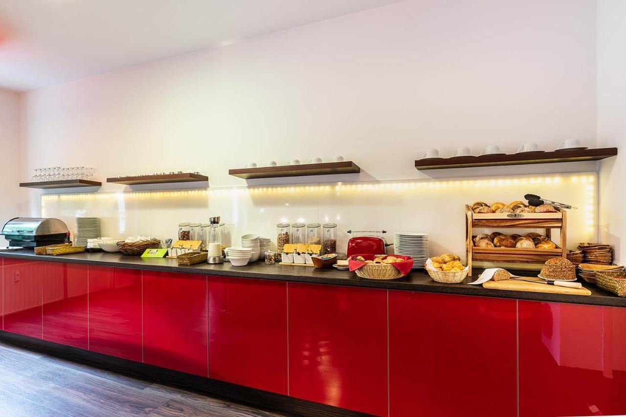 Hotel Frechener Hof Bagian luar foto