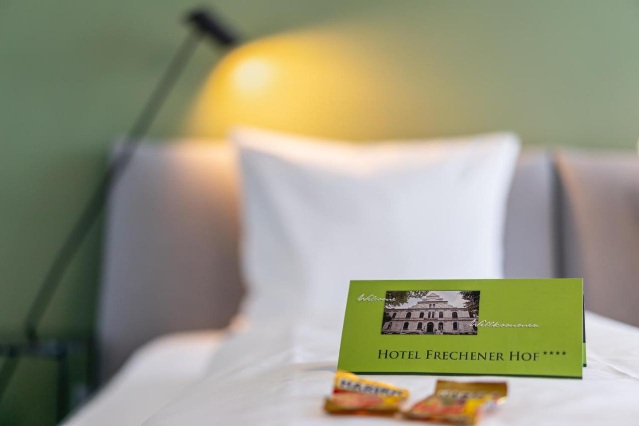 Hotel Frechener Hof Bagian luar foto