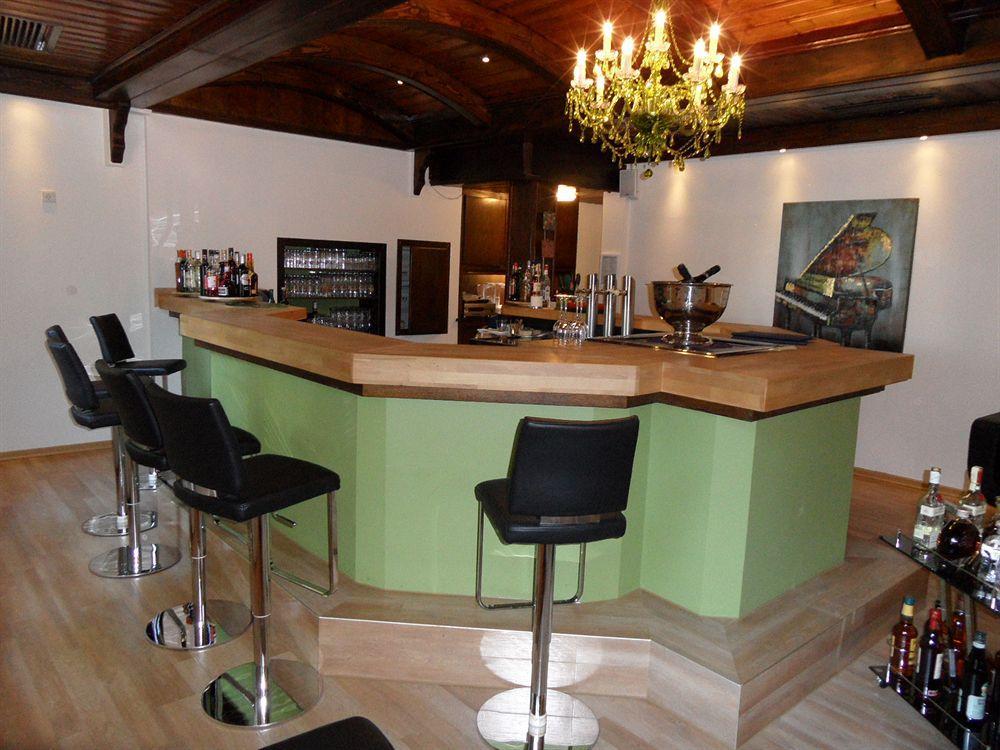 Hotel Frechener Hof Bagian luar foto