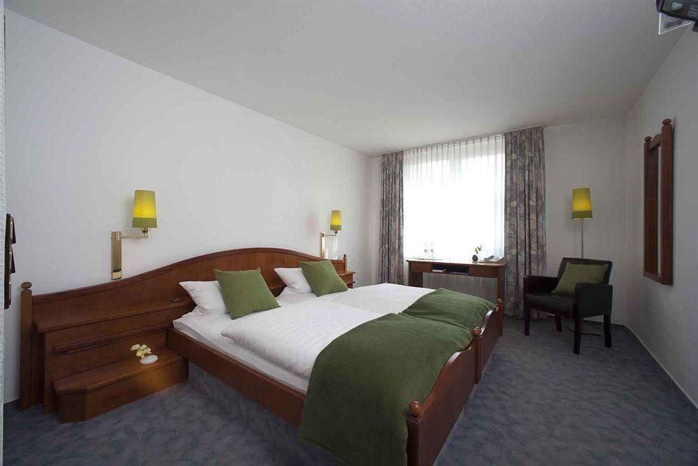 Hotel Frechener Hof Bagian luar foto